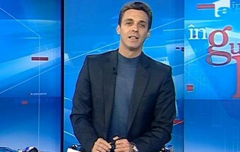 Mircea Badea o ia la mişto pe colega lui, Simona Gherghe. Vezi de ce!