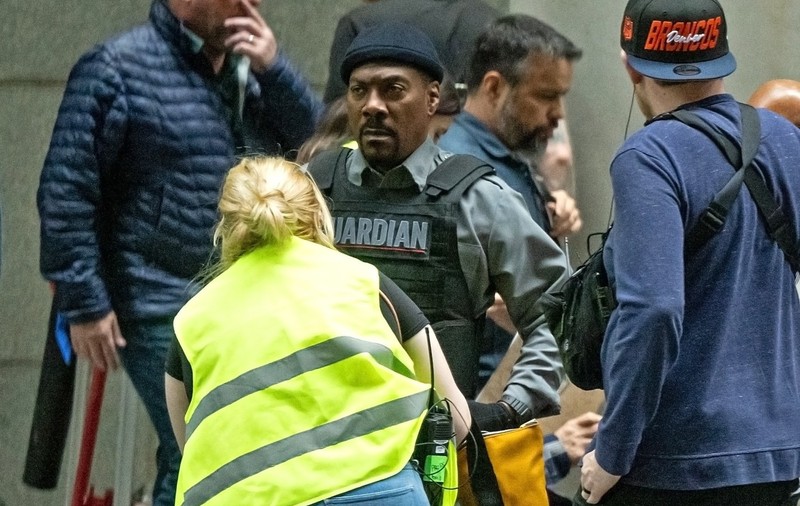 Mai multe persoane au fost rănite în timpul filmărilor pentru o peliculă în care joacă Eddie Murphy