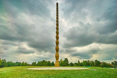 Coloana Infinitului