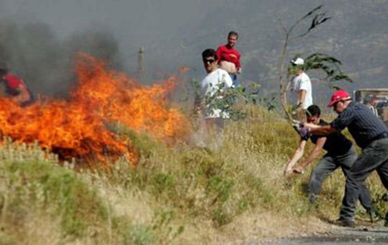 70 de persoane evacuate în Grecia