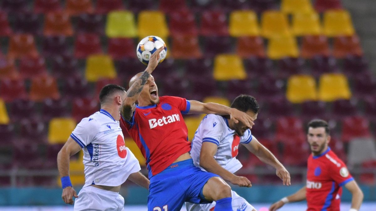 Fază de joc din timpul meciului FCSB - Drita 3-2, disputată la București, în Europa League, august 2025