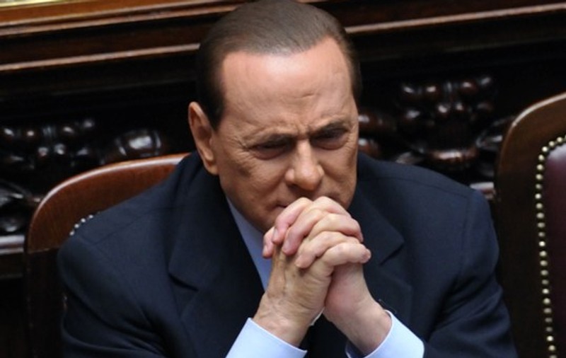 Silvio Berlusconi, către damele de companie: ”Vă invit să luați un plic cu 2.000 de euro”