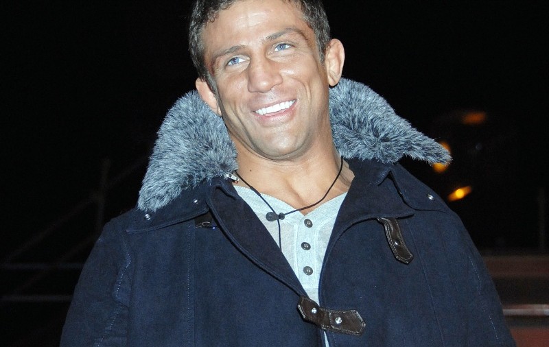 Alex Reid spune că se aseamănă cu Iisus