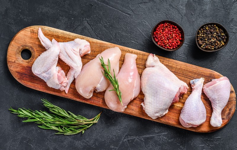 Rețete delicioase cu pui de țară: idei mâncăruri simple și gustoase