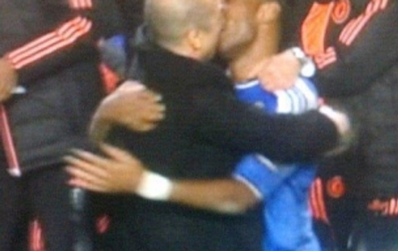 Roberto di Matteo şi Didier Drogba s-au sărutat cu foc!