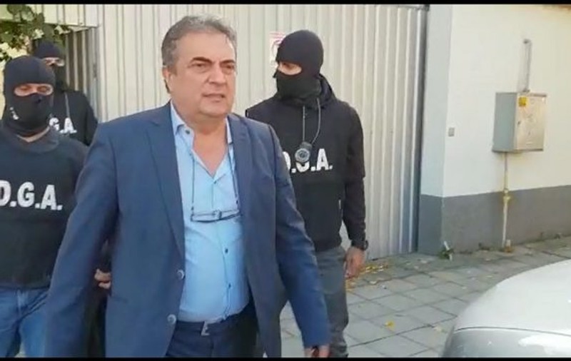 Un medic de la Spitalul Militar din Timişoara e anchetat pentru că a ajutat zeci de angajaţi MAI să se pensioneze pe caz de boală