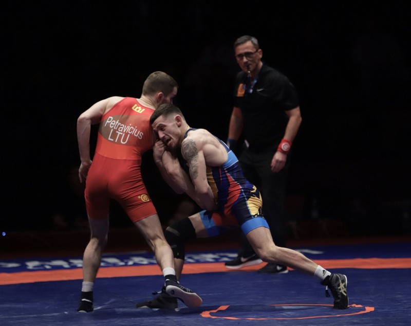 5 medalii pentru tricolori, dintre care un titlu continental, la Campionatul European de Lupte de la București. Fetele, la putere!