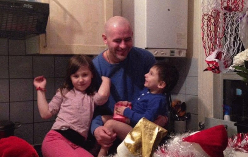 Zi neagră pentru românul Florin Barbu. Judecătorii englezi au decis, luni, să dea copiii spre adopţie