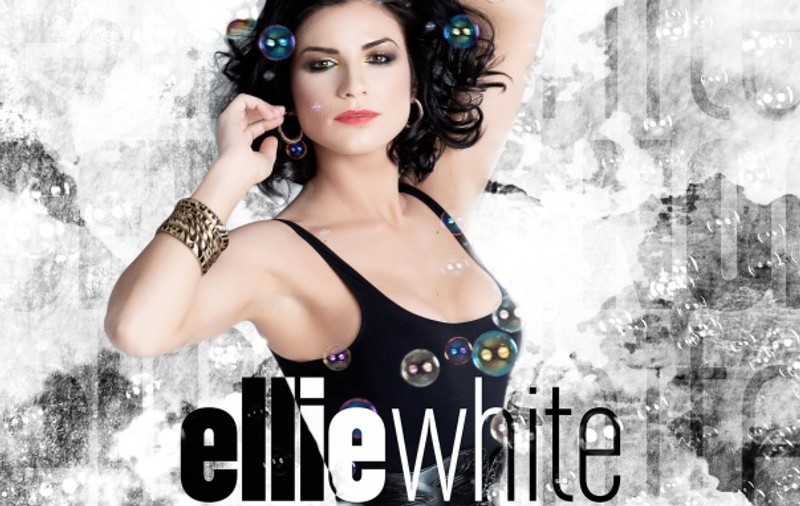 Ellie White lansează la miezul nopţii, pe Libertatea.ro, piesa "Sete de noi"