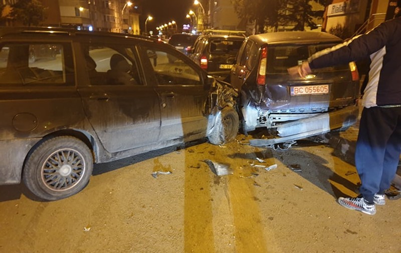 Cum a reușit o șoferiță să facă praf patru mașini chiar în ziua în care și-a luat permisul