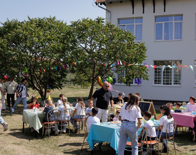 Concurenții de la MasterChef 2024 vor găti pentru 160 de copii abandonați. „Am fost la un pas de a ajunge unul dintre copiii care îngroșau aceste rânduri”