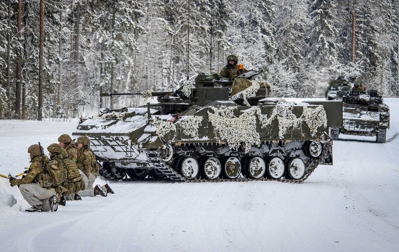 „Ne pregătim pentru același tip de incursiune militară a Rusiei, ca în Ucraina”, avertizează un comandat al unei baze NATO din Estonia