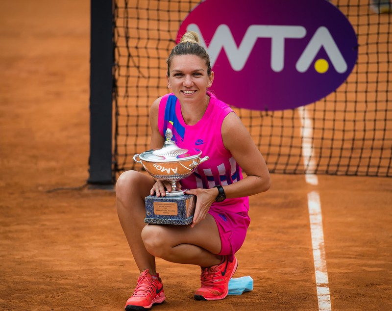 Andreea Esca, pe primul loc în topul celor mai de succes femei din România. Ce loc ocupă Simona Halep