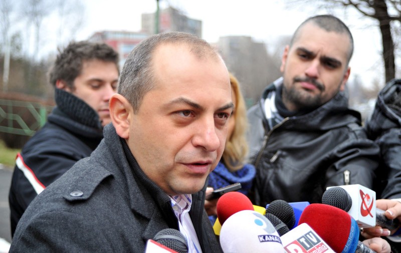 Managerul celui mai mare spital din România se întreabă ”de ce DSP stabilește cine e mort de Covid, când legea spune că medicii o fac?”