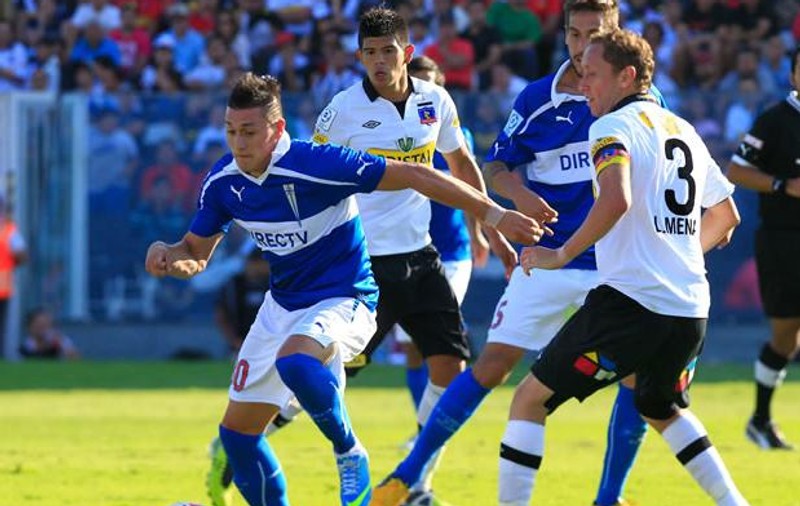 VIDEO / Un gol a fost ANULAT după ce portarul ADVERS a fost ATACAT cu petarde!