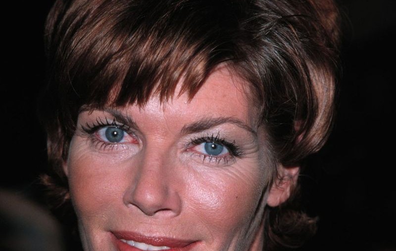 Kelly McGillis recunoaşte că e lesbiană