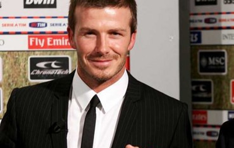 Beckham va rămâne la AC Milan