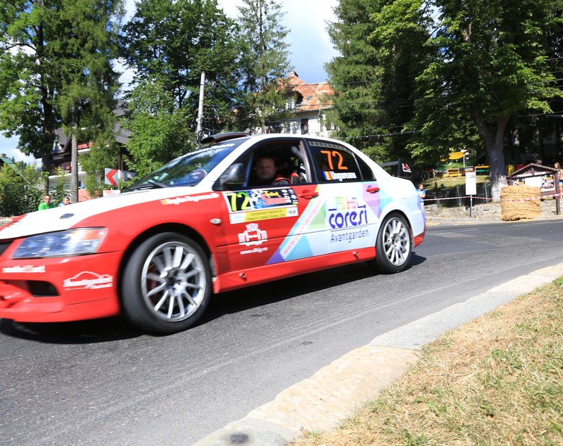 Dani Oțil nu se dezminte! A mers din nou la raliu! Ce a făcut azi vedeta GALERIE FOTO