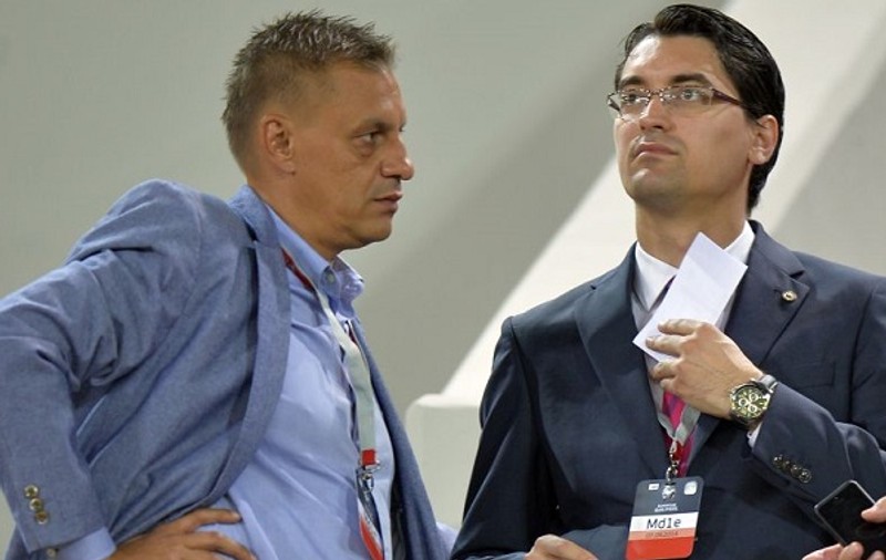 FRF s-a făcut de râs. În loc să vadă cum li s-a acordat licența mureșenilor, oficialii FRF i-au tras de urechi pe gorjeni: ”Au venit nepregătiți”