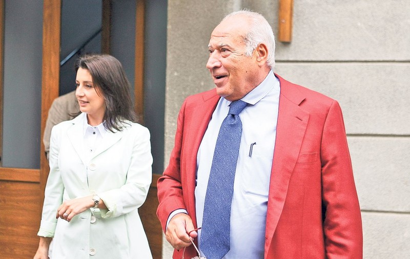 Dan Voiculescu, 10 ani de închisoare, sediul Antenelor, confiscat şi toate conturile, blocate! CE URMEAZĂ?
