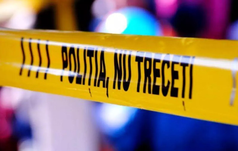Români suspectați că au jefuit și omorât un bărbat în Austria. Urmele, acoperite cu spuma de la stingătoarele de incendiu