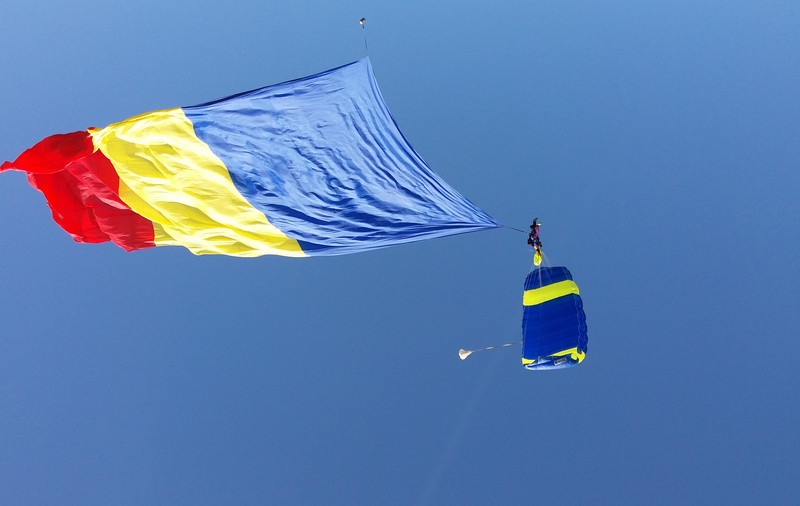 FOTO Spectacol pe cer la Aerodromul de la Strejnic