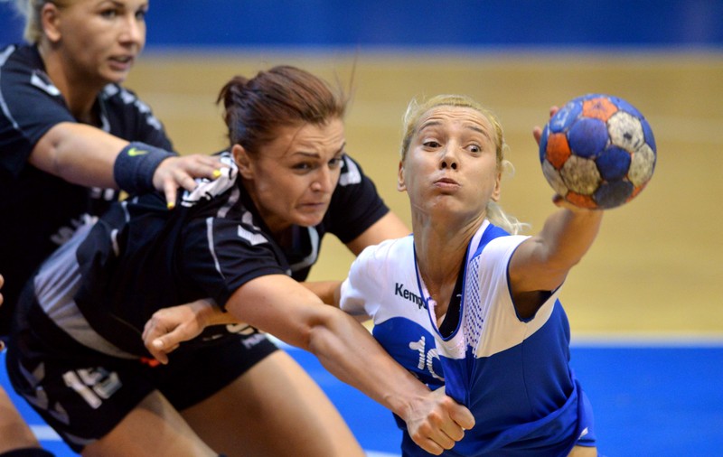 Echipa feminină de handbal CSM Ploieşti nu se va prezenta la meciul cu CSM Roman