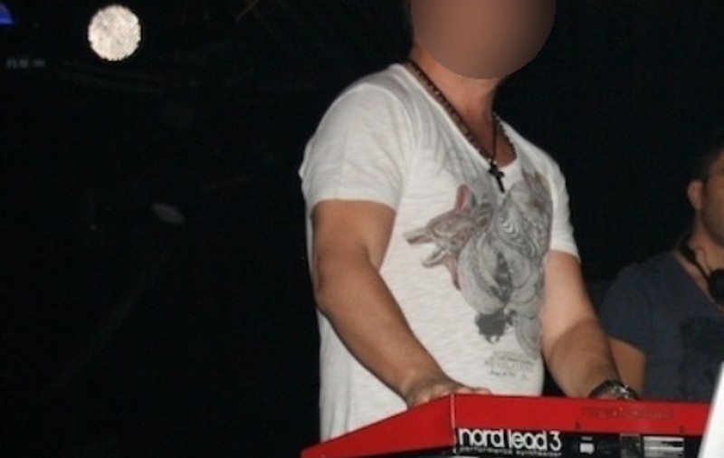 După RANDI, un alt muzician de la noi are probleme cu POLIȚIA! Vezi de ce i-a fost închis BARUL și a ce a făcut ARTISTUL!