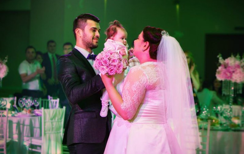Oana Roman, MESAJ EMOŢIONANT, după ce I-A PLECAT SOŢUL DE ACASĂ 