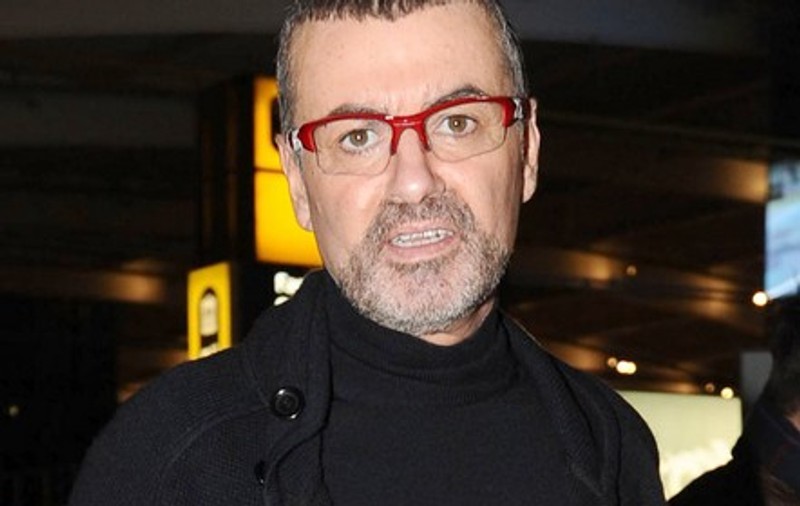 Iată PRIMELE POZE cu GEORGE MICHAEL în public, după externare!