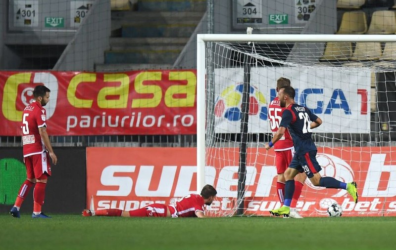 Dinamo, eşec cu Chindia Târgovişte la revenirea lui Cosmin Contra ca antrenor al "câinilor"