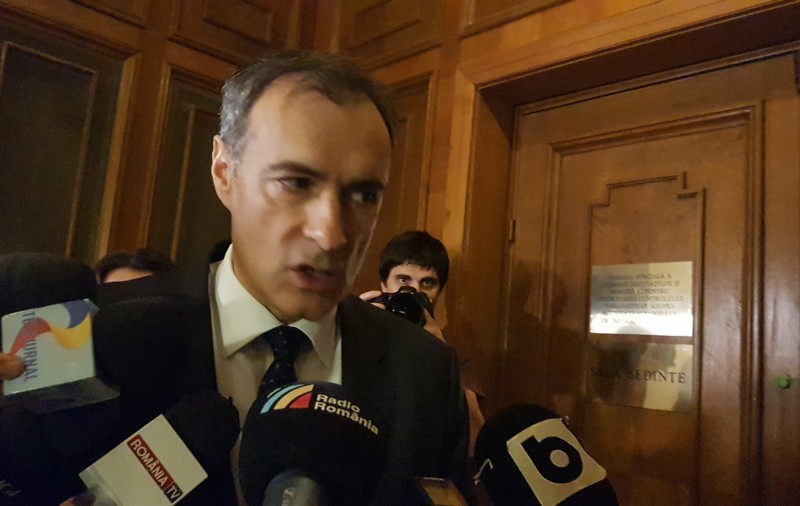 UPDATE. Florian Coldea, audiat în comisia SRI: ”Am răspuns și acuzațiilor unor ziariști care ne cultivau cu multă insistență” ( VIDEO)