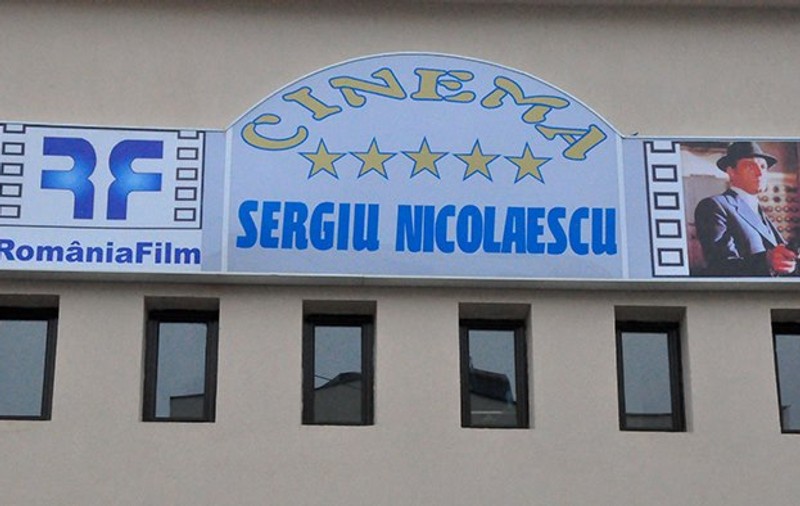 Aproximativ 15.000 de spectatori la proiecţiile gratuite în memoria lui Sergiu Nicolaescu