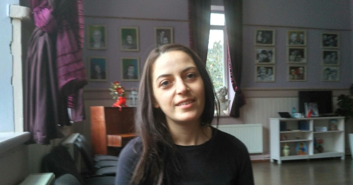 Casandra, artista care a călătorit prin lume dar revine mereu acasă