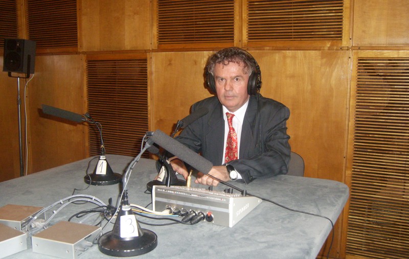 Radio România Actualități transmite în continuare meciurile din Liga I. Bet 365 este acum la fel cum era Europa Liberă înainte de 1989, în ilegalitate!