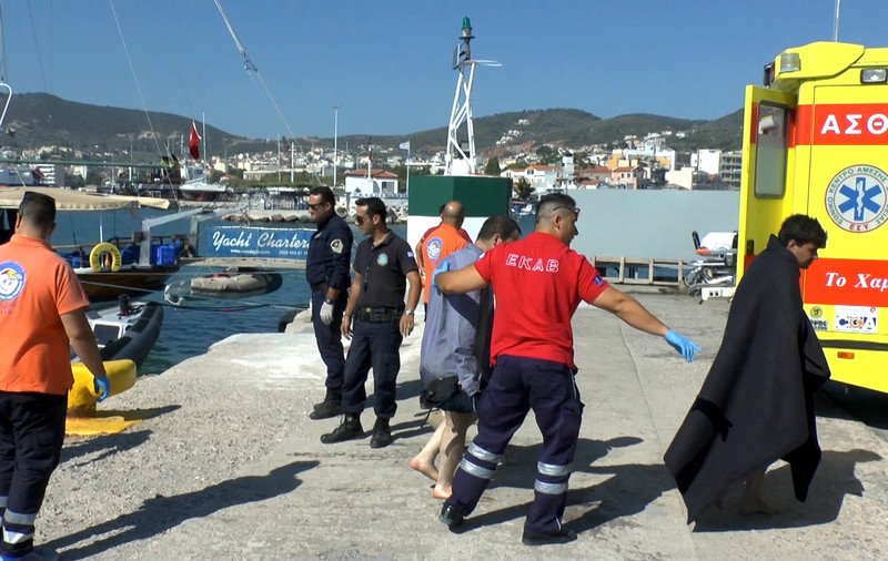 Tragedie în Grecia. Patru persoane au murit după ce o ambarcațiune plină de turiști s-a lovit cu o barcă de mare viteză