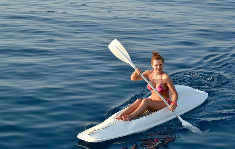 Adina Buzatu, sabotată de prieteni în vacanţă: "Sunt nişte invidioşi!". Uite ce a păţit stilista! | FOTO