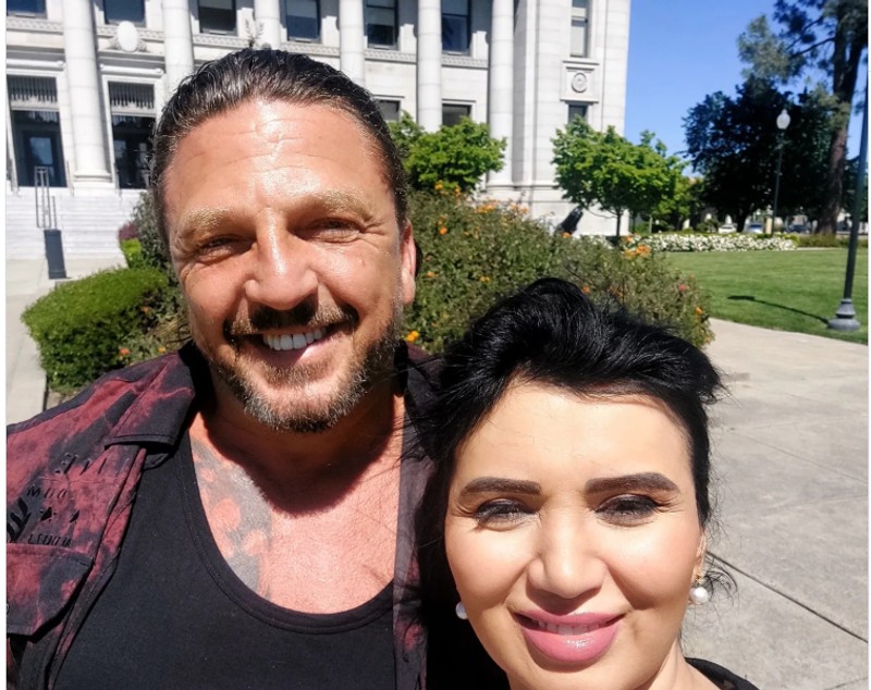 Imagini cu Adriana Bahmuțeanu în California. Vedeta va petrece Paștele alături de soțul ei. „Se simte oboseala, dar a meritat”