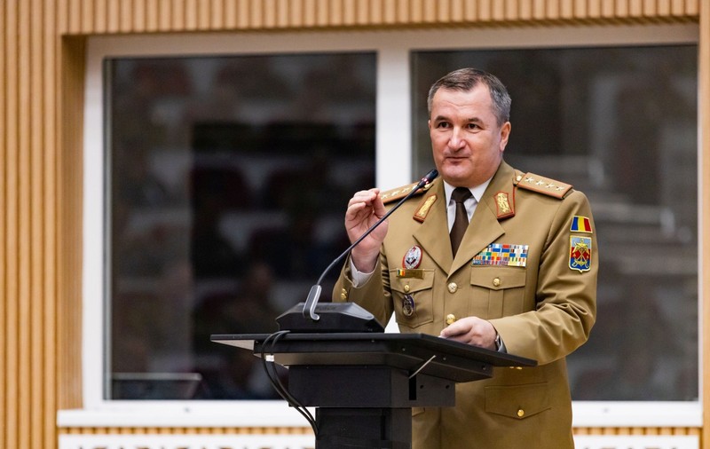 Daniel Petrescu, șef al Armatei în ultimii patru ani, trecut în rezervă la 52 de ani. Klaus Iohannis a semnat decretul