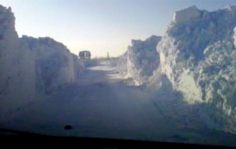 Călătorie fantastică prin tunelul de gheaţă | VIDEO & FOTO