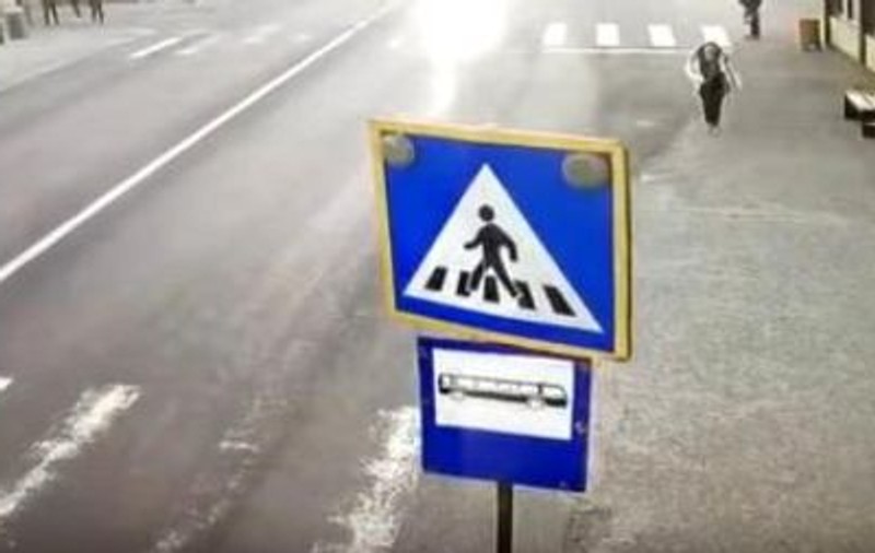 Copil de 7 ani, spulberat pe o trecere de pietoni din Târgu-Jiu