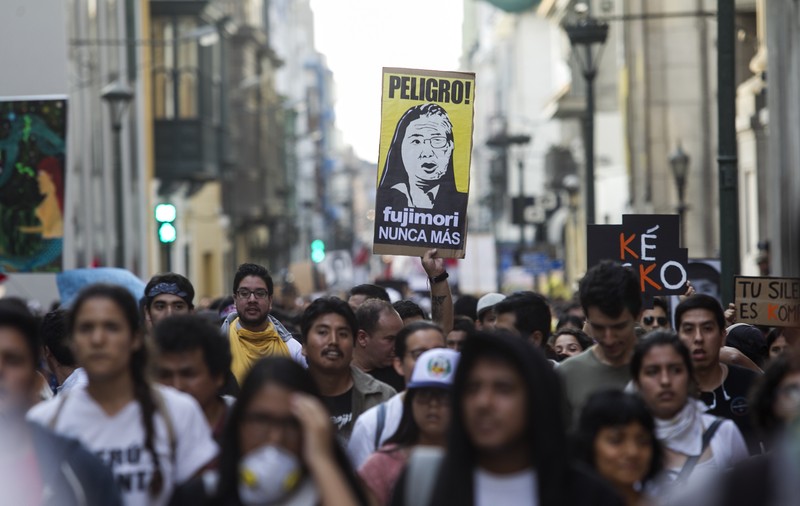 Proteste în Peru, după grațierea fostului președinte. Oamenii au cerut demisia actualului șef al statului