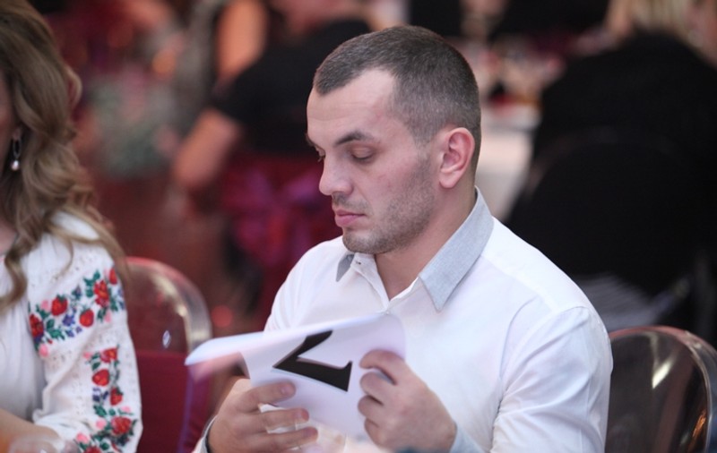 Stoian şi antrenorul său, zgârcit cu fetele