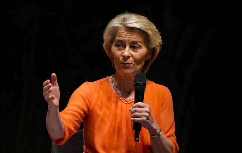 Șeful Ryanair dă vina pe UE și Ursula von der Leyen pentru greva controlorilor de trafic aerian din Franța: „Un om politic inutil”