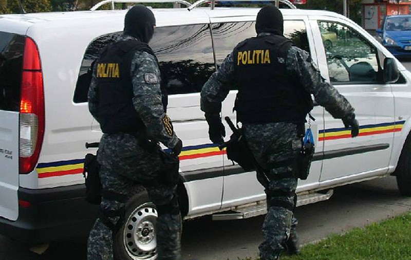 Polițistul-fripturist ajunge în fața judecătorilor