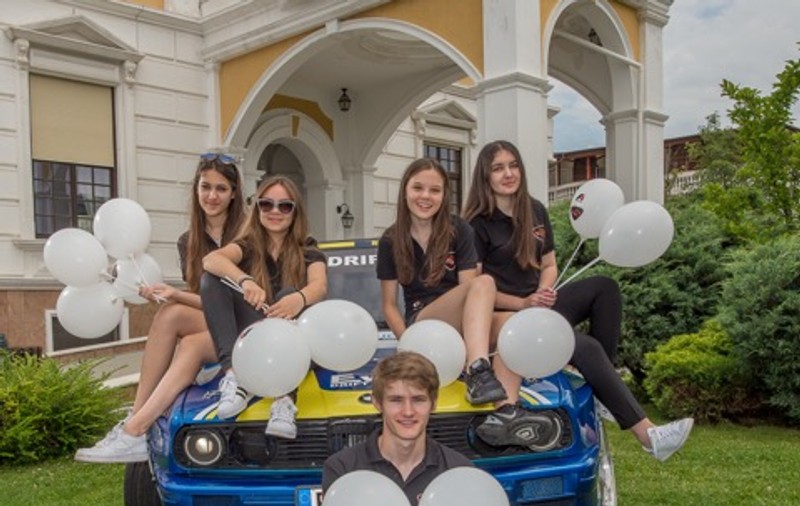 România participă la Campionatul Mondial de F1 în școli