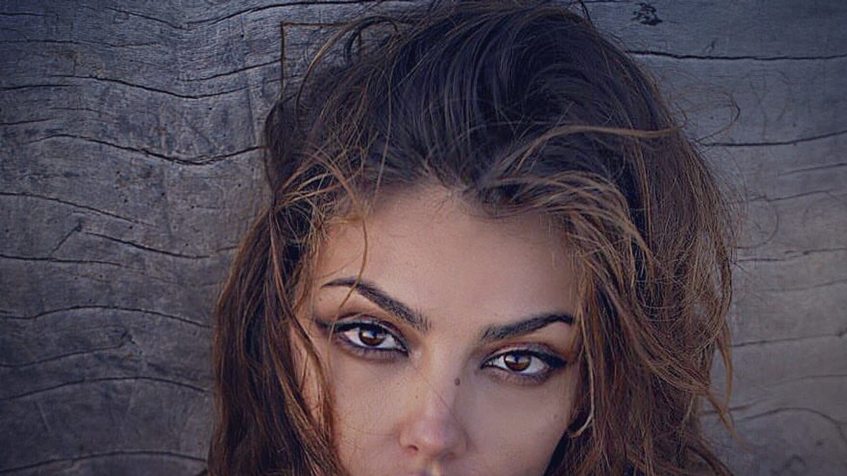 Prima fotografie cu Mădălina Ghenea și matei Stratan după ce au devenit părinți. Cum s-au pozat aceștia