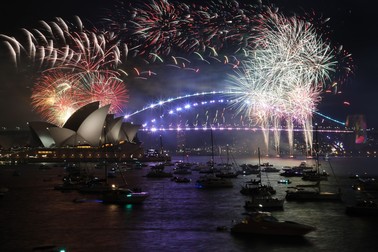Artificii de Revelion la Opera House, în Sydney, Australia | Foto: Profimedia