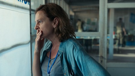 Actrița Jasna Đuričić, personajul principal din filmul „Quo Vadis, Aida”