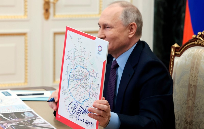 Vladimir Putin a inaugurat din birou Marea Linie Circulară a metroului din Moscova, „un proiect uriaș și important”